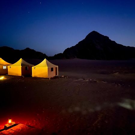 Rum Jordan Camp And Tours Wadi Rum Exteriér fotografie