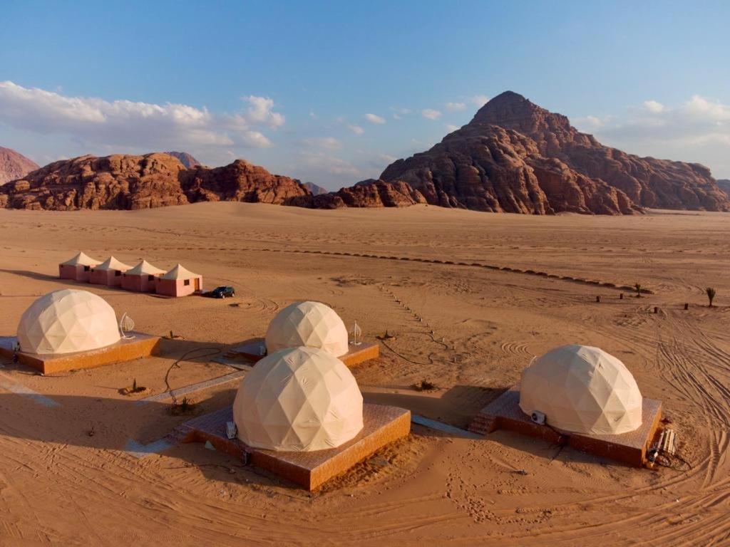Rum Jordan Camp And Tours Wadi Rum Exteriér fotografie