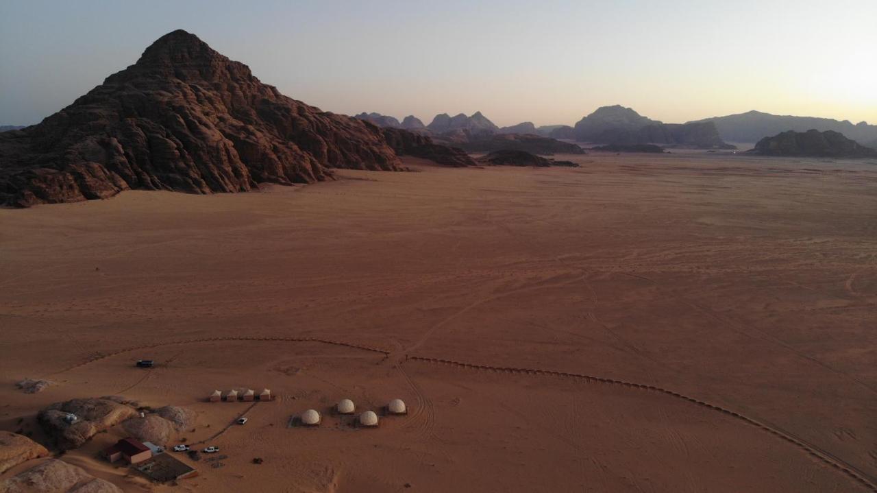 Rum Jordan Camp And Tours Wadi Rum Exteriér fotografie