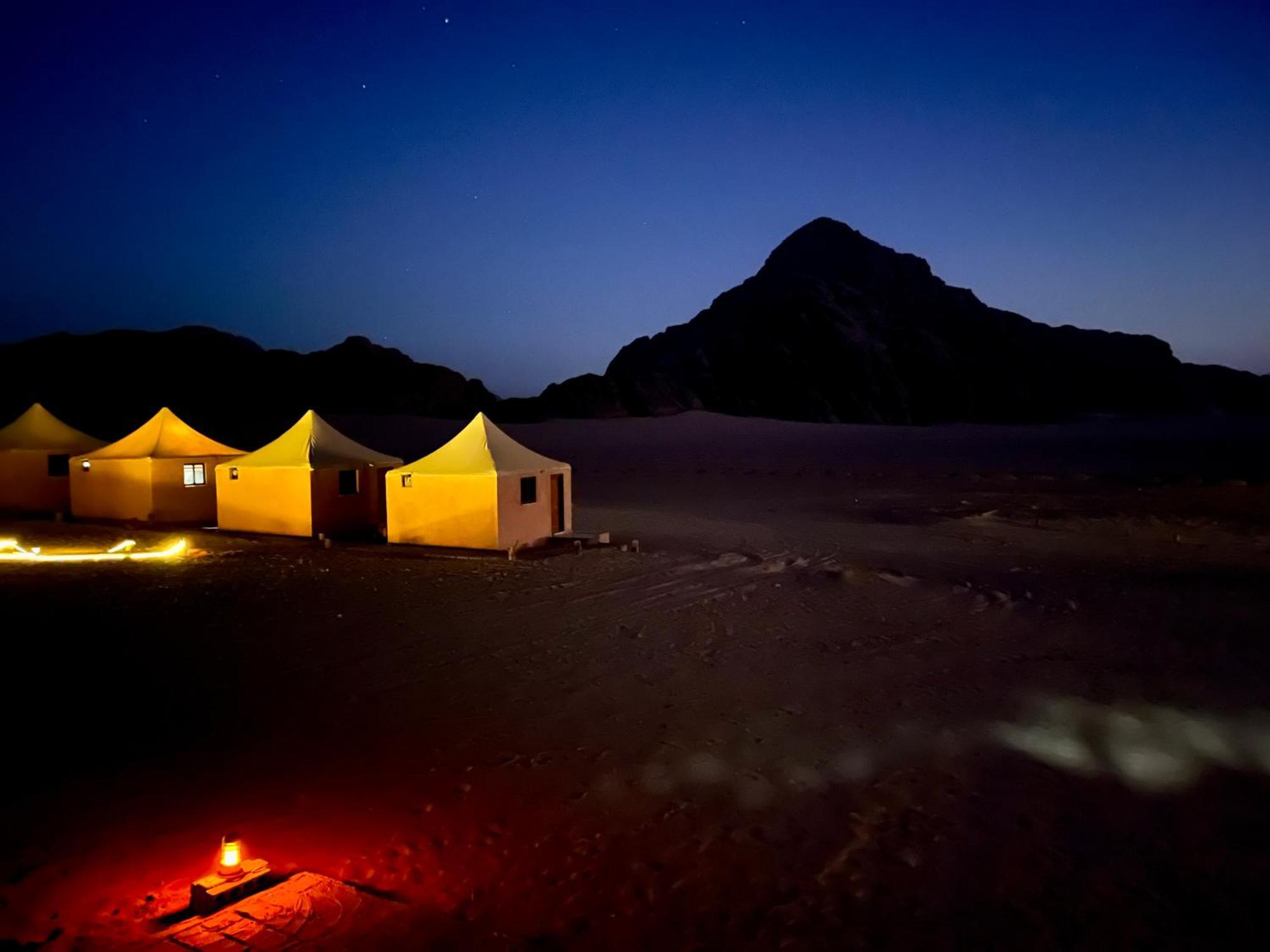Rum Jordan Camp And Tours Wadi Rum Exteriér fotografie